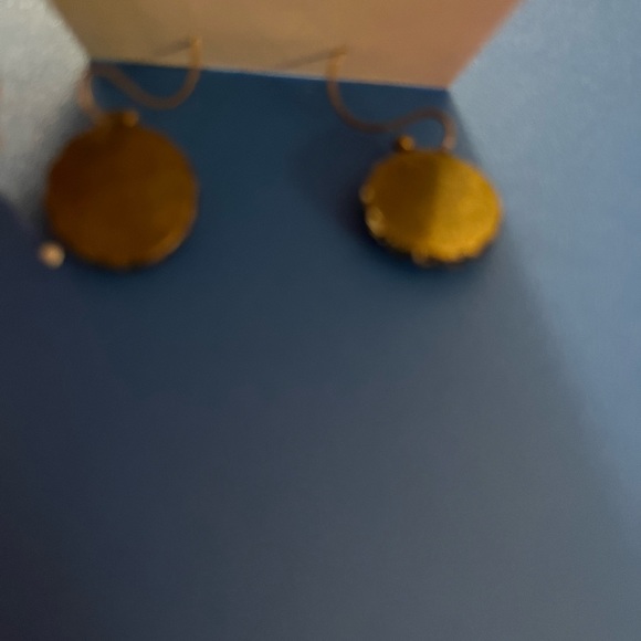 Aztec Pattern Earrings - Picture 4 of 4